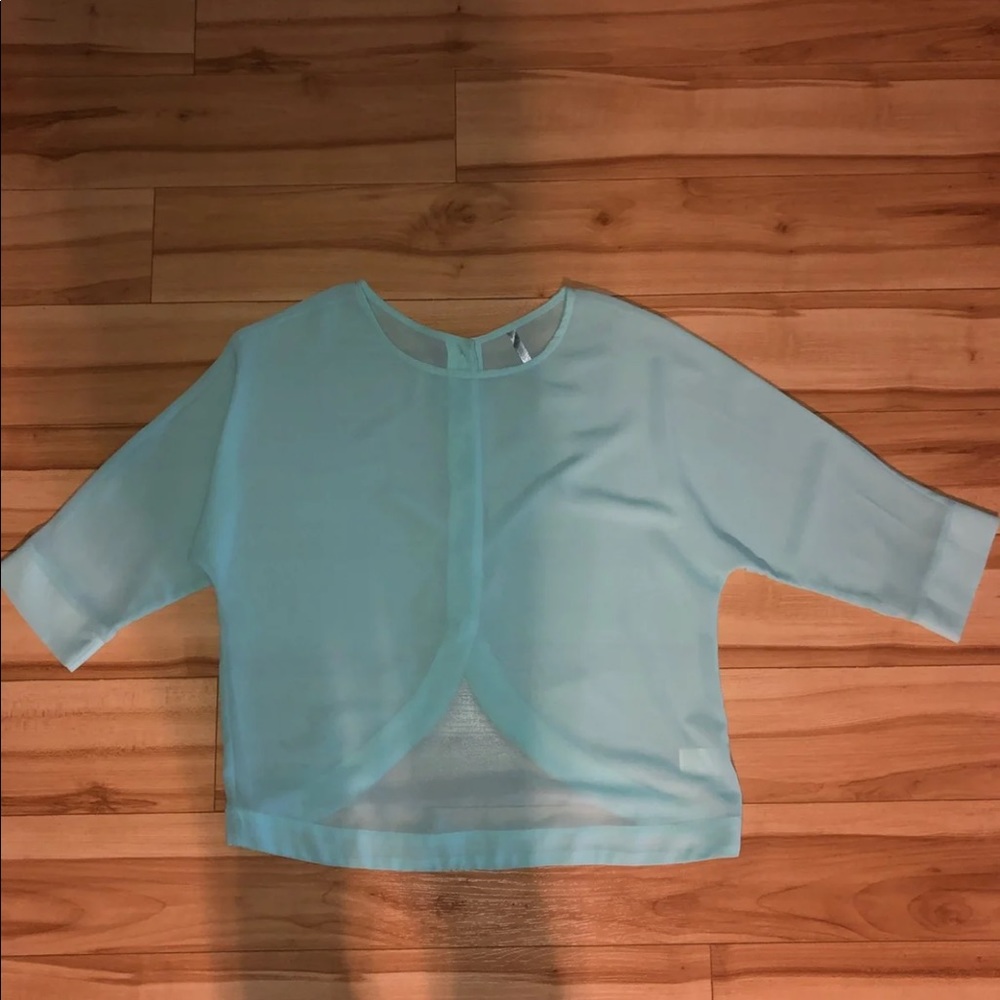 Shear teal top